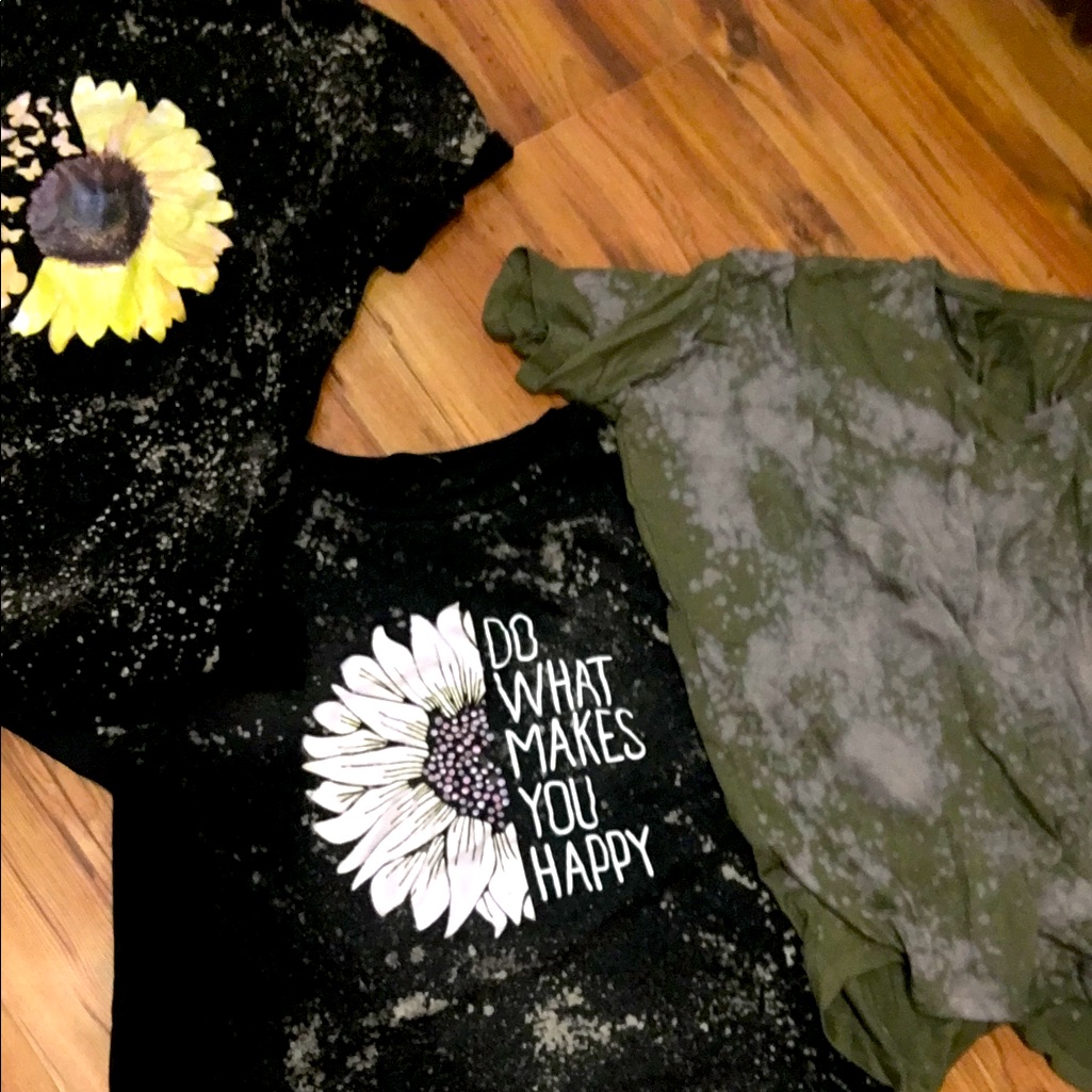 Bleached Graphic Tee Bundle